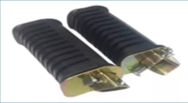 PEDALINES TRASEROS JGO HONDA STORM - RX 150 TSH